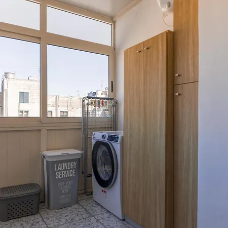 Harbour View - Large 2br Valletta