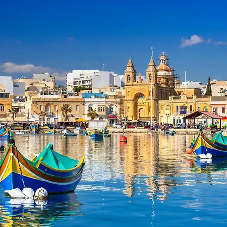 Harbour View - Large 2br Valletta