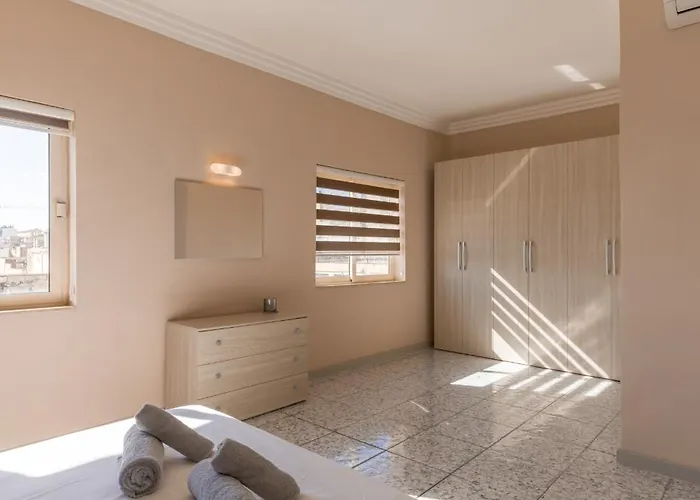 Harbour View - Large 2br *