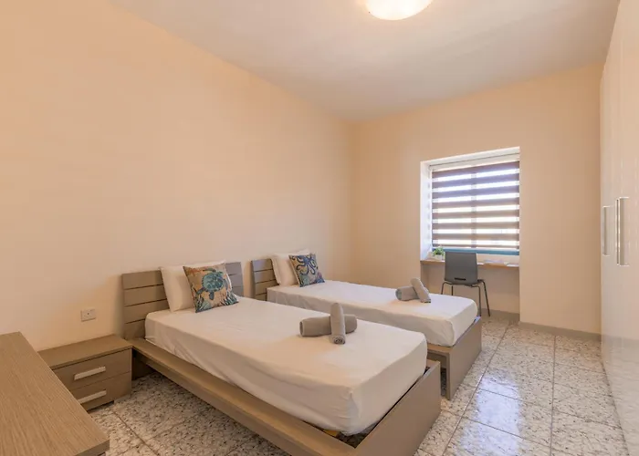 Harbour View - Large 2br *